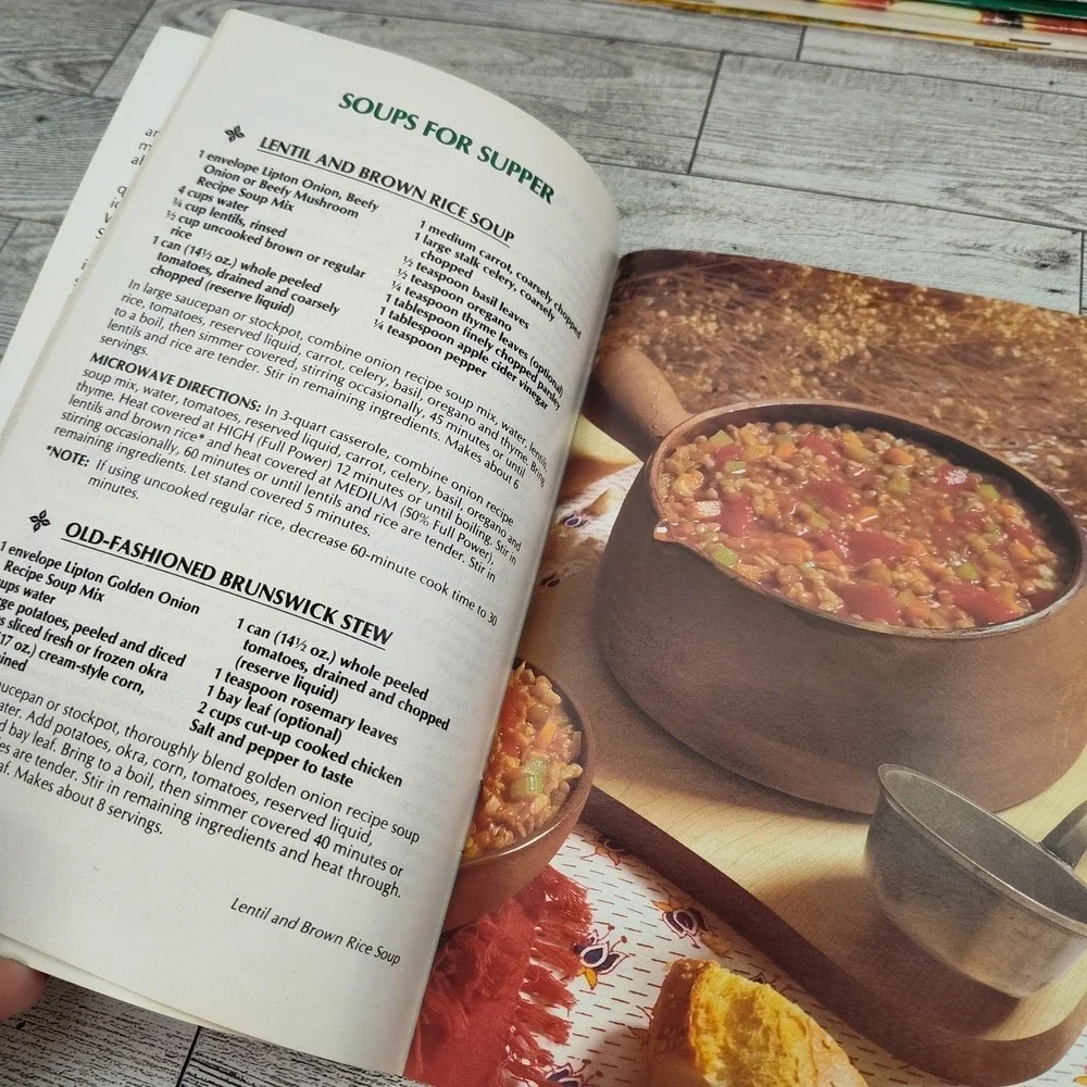 Lipton‎ Creative Cookery Cookbook 1987 Booklet Soup Mix Recipes 80s Vintage